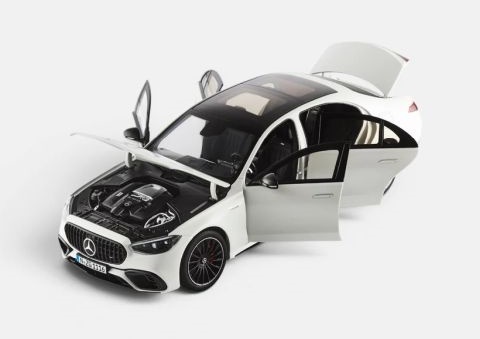 NZG 1:18 Mercedes-AMG S 63 E Performance (opalith white) NZG1116-40