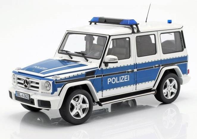 iScale 1:18 Mercedes-Benz G-Class (W463) 2015 - Police 11800 0000 045