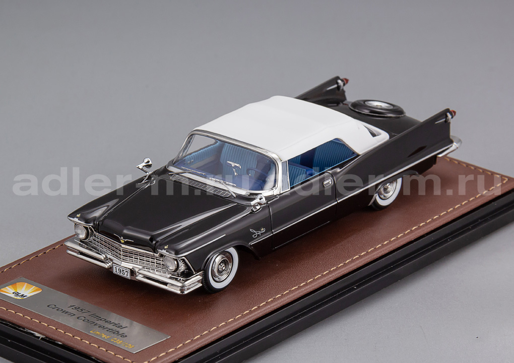 GLM + STAMP MODELS 1:43 Imperial Crown Convertible Closed roof - 1957 (black, double headlight) GLM132204