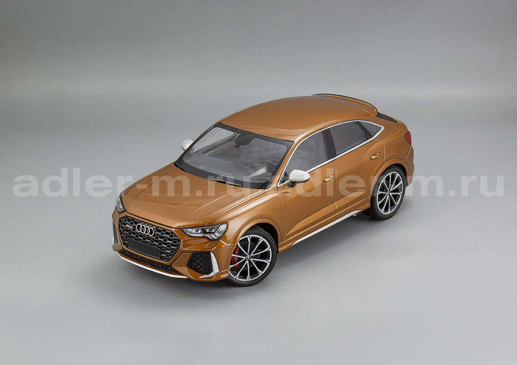 MINICHAMPS 1:18 Audi RSQ3 - 2019 (brown met) 155018104