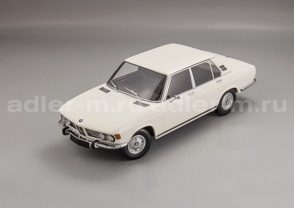 MINICHAMPS 1:18 BMW 2500 - 1968 (white) 155029202