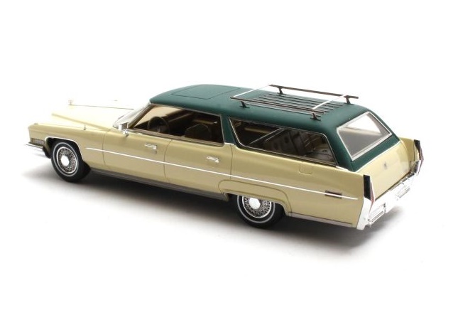 MATRIX 1:43 Cadillac DeVille Wagon (1972) - Personal car from Dean Martin (creme/green) MX20301-482