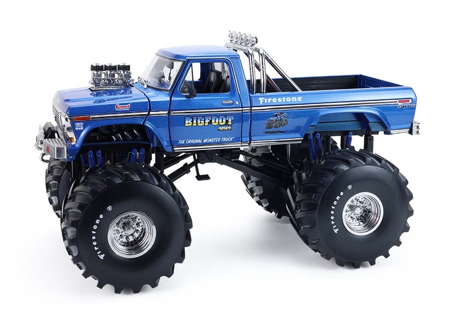GREENLIGHT 1:18 Ford F-250 Monster Truck Bigfoot #1 с 2 фигурками Боба Чендлера 1979 (колеса 48 дюймов) 13685