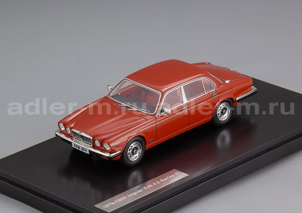 MATRIX 1:43 Jaguar XJ6 SIII 4.2 - 1979-1985 (red) MX41001-281