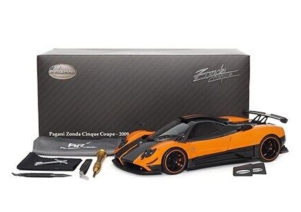 ALMOSTREAL 1:18 Pagani Zonda Cinque Coupe - 2009 (orange) ALM856031