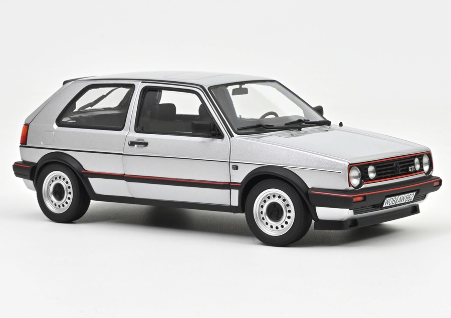 NOREV 1:18 Volkswagen Golf II GTI (3-двери) - 1989 (Diamond Silver) 188584