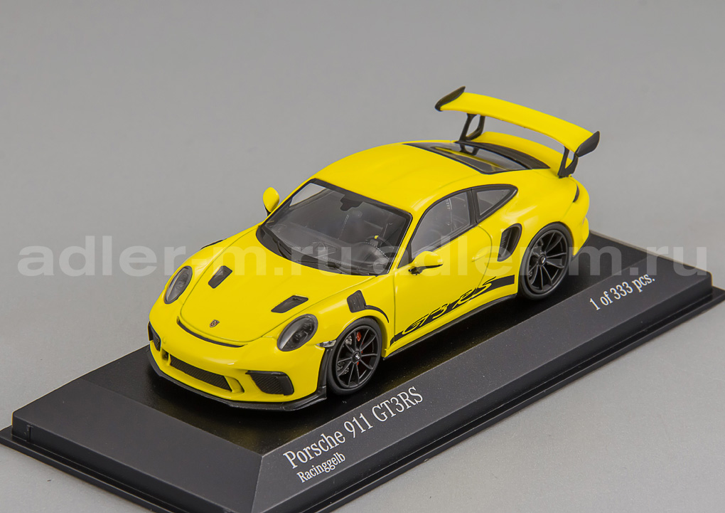 MINICHAMPS 1:43 Porsche 991 II GT3 RS - 2018 (racing yellow / black wheels) 413067048