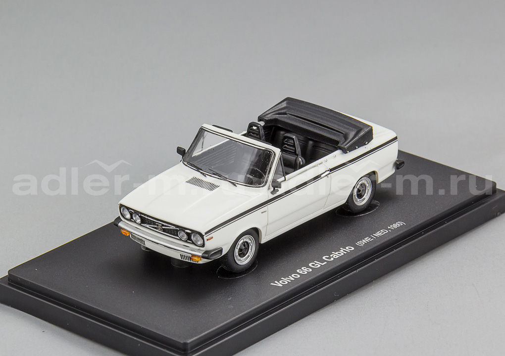 AUTOCULT 1:43 Volvo 66 GL Convertible (white) ATC60117