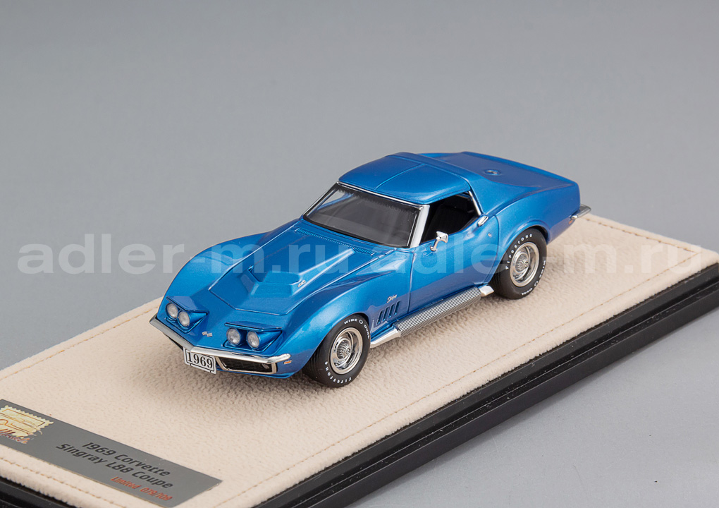 GLM + STAMP MODELS 1:43 Chevrolet Corvette Stingray L88 Coupe (закрытый, поднятые фары) - 1969 (blue met) STM690002