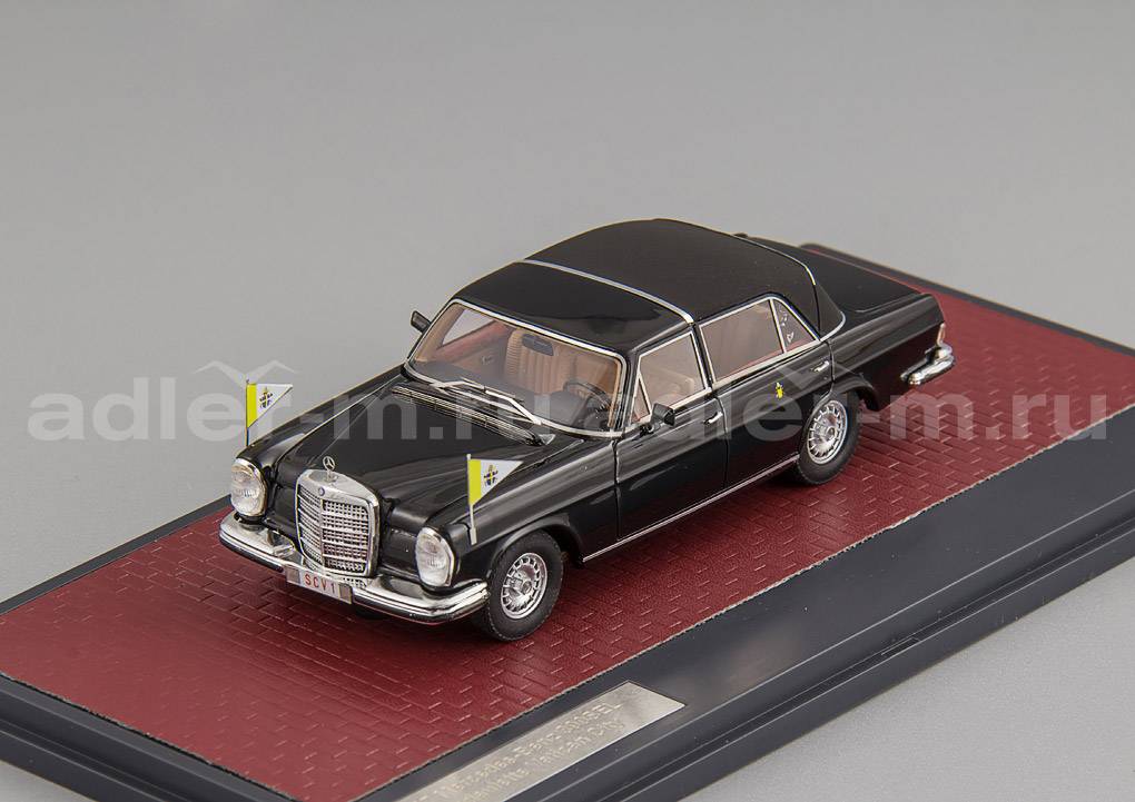 MATRIX 1:43 Mercedes-Benz 300SEL Landaulette Closed Vatican City - 1967 (black) MX41302-062