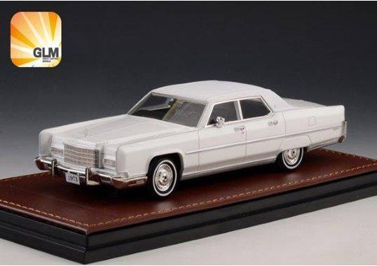 GLM 1:43 Lincoln Continental Town Car - 1973 (white) GLM101502