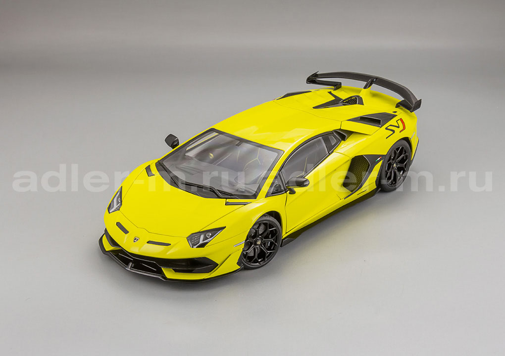 AUTOART 1:18 Lamborghini Aventador SVJ (yellow) 79175