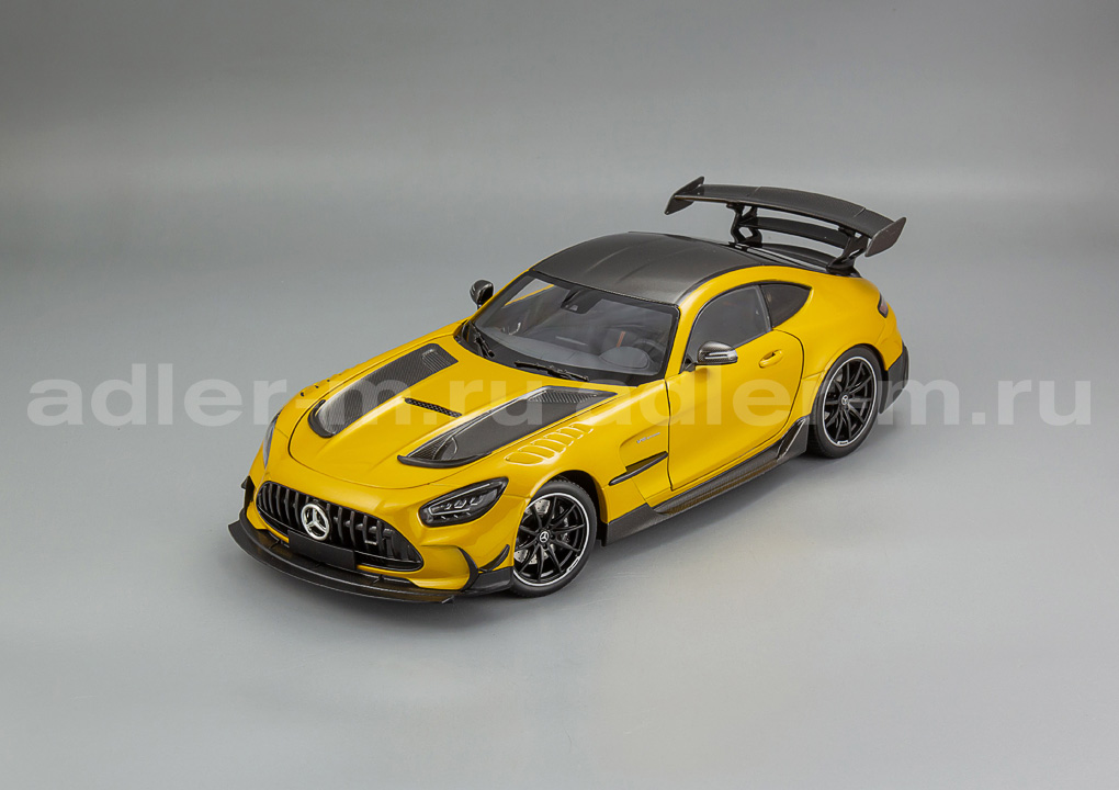 MINICHAMPS 1:18 Mercedes-AMG GT Black Series - 2021 (yellow met) 110032021