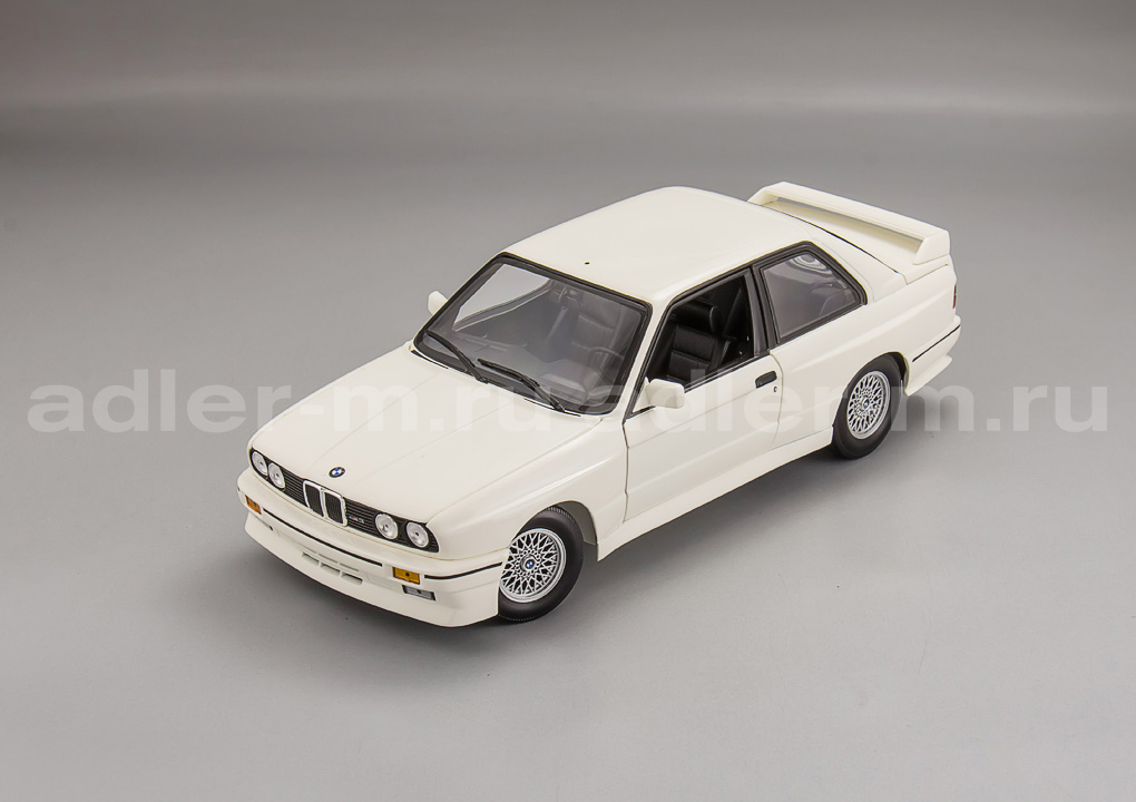 MINICHAMPS 1:18 BMW M3 (E30) - 1987 (white) 180020307