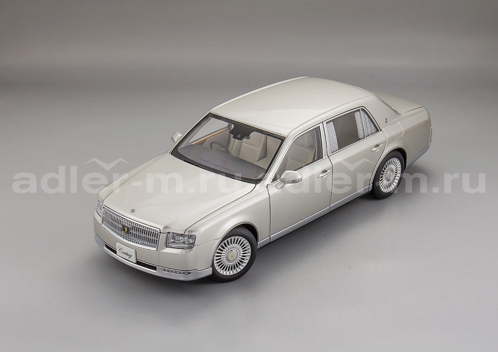 AUTOART 1:18 Toyota Century (with curtain) (silver) 78770