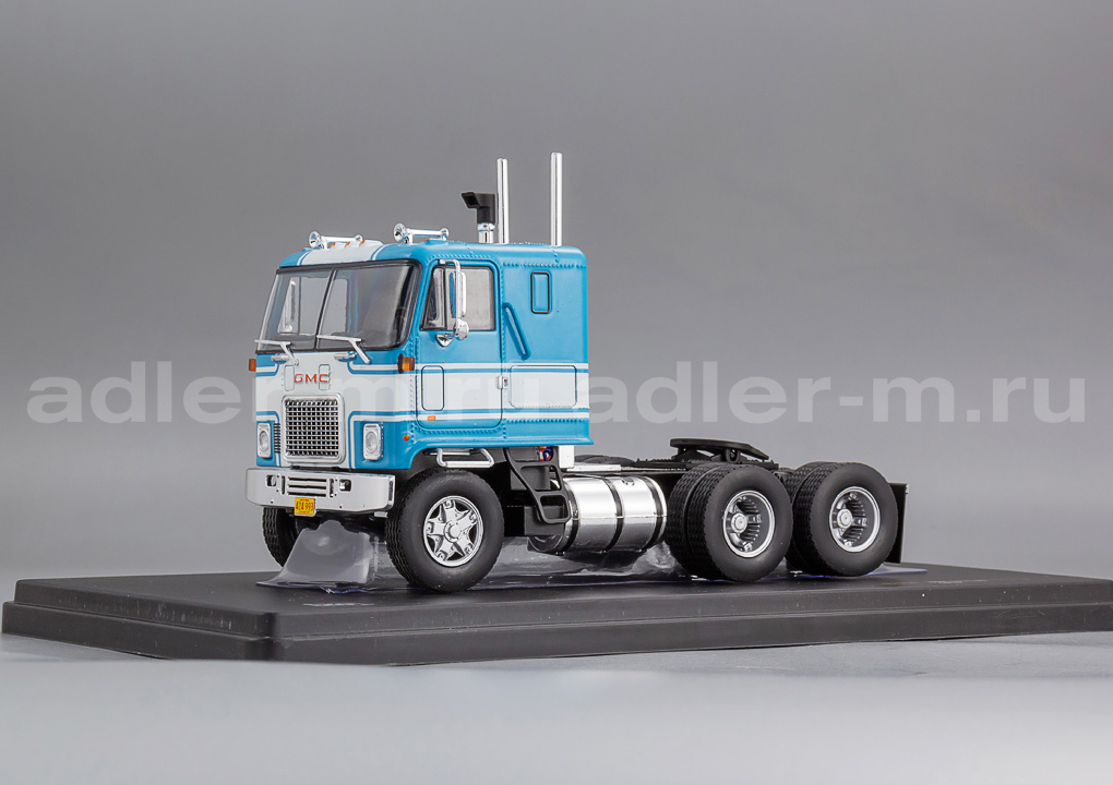 IXO 1:43 GMC Astro 95 - 1970 (blue/white) TR213