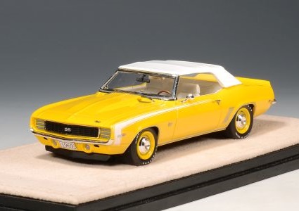 GLM + STAMP MODELS 1:43 Chevrolet Camaro RS SS Convertible (Closed roof) - 1969 (yellow) STM691032