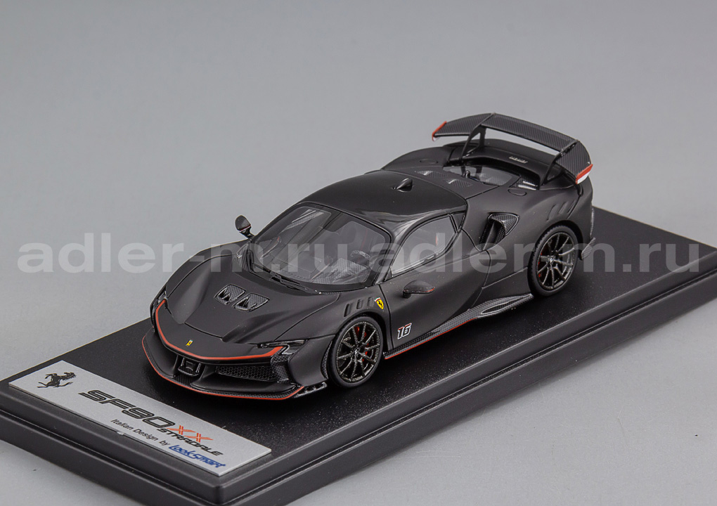 LOOKSMART 1:43 Ferrari SF90 XX Stradale (Matt Black with Shiny Black Roof) LS551SE