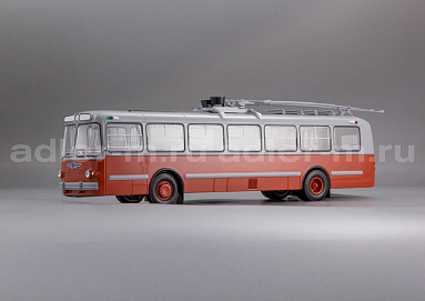  1:43 Троллейбус 5 Звезда (красный) DP07