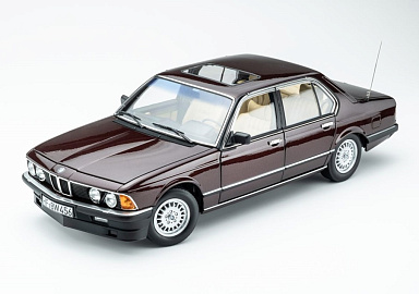 BMW 1:18 BMW 745i E23 - 1984 (burgundy red metallic) 18023002