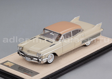 Cadillac 1:43 Cadillac Fleetwood Sixty Special - 1958 (Buckskin with light rosé top) STM58202