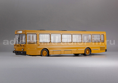 Советский автобус 1:43 Советский автобус 5256 Циркон (жёлтый) DP06