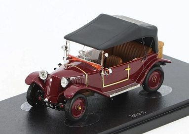 Tatra 1:43 Tatra 12 Convertible closed (maroon) ATC90332