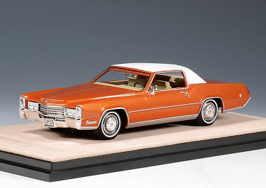 Cadillac 1:43 Cadillac Eldorado Biarritz - 1970 (cinnamon firemist) STM70002