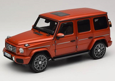 Mercedes-Benz 1:18 Mercedes-Benz G-class 4x4 (W465) - 2024 (Copper Orange Matt) 183033