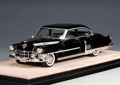 Cadillac 1:43 Cadillac Fleetwood Sixty Special - 1953 (black) STM53202