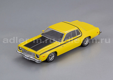 Plymouth 1:43 Plymouth Road Runner - 1975 (yellow) CLC541