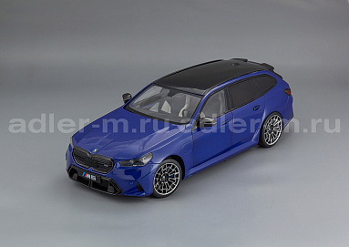 BMW 1:18 BMW M5 G99 Touring - 2025 (blue) S1814801