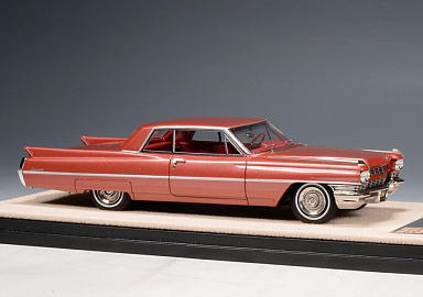 Cadillac 1:43 Cadillac DeVille Купе - 1964 (firemist red) STM64604