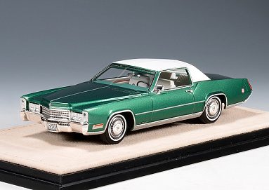 Cadillac 1:43 Cadillac Eldorado Biarritz - 1970 (nottingham green firemist) STM70001