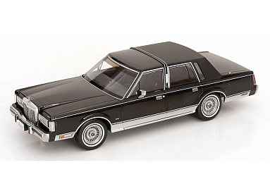 Lincoln 1:18 Lincoln Town Car - 1985 (из к.ф. "The Lincoln Lawyer") (black) KKDC181781
